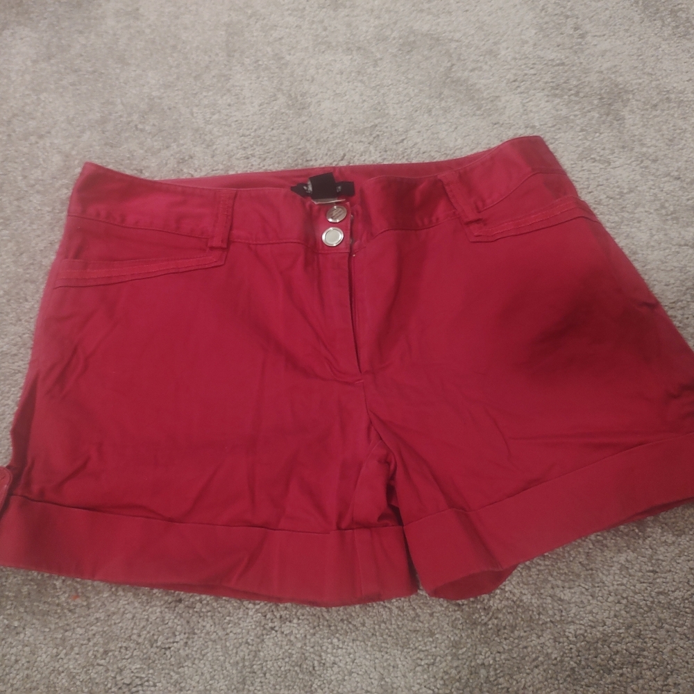 White House Black Market Bold Magenta Women's Shorts
